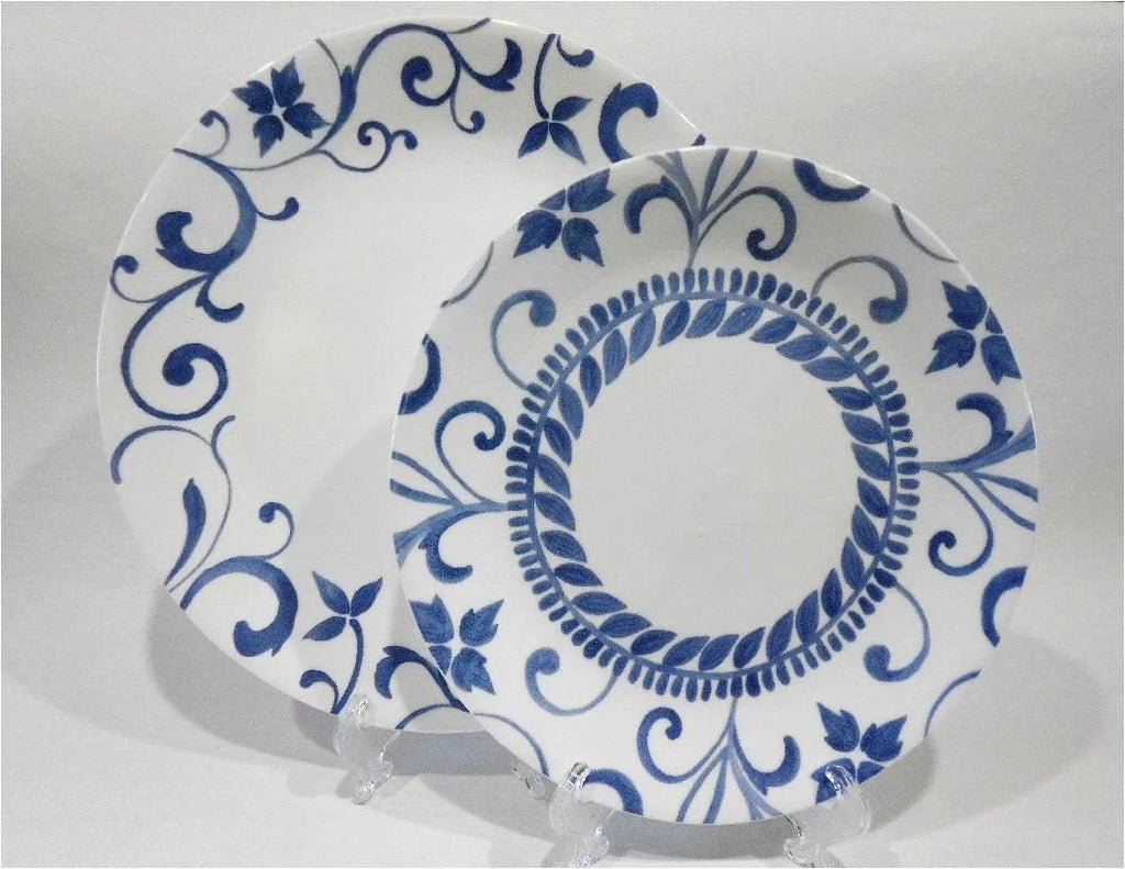 Happiness Artemis 12-Piece Dinnerware Set – Cool Blue Floral Tendrils