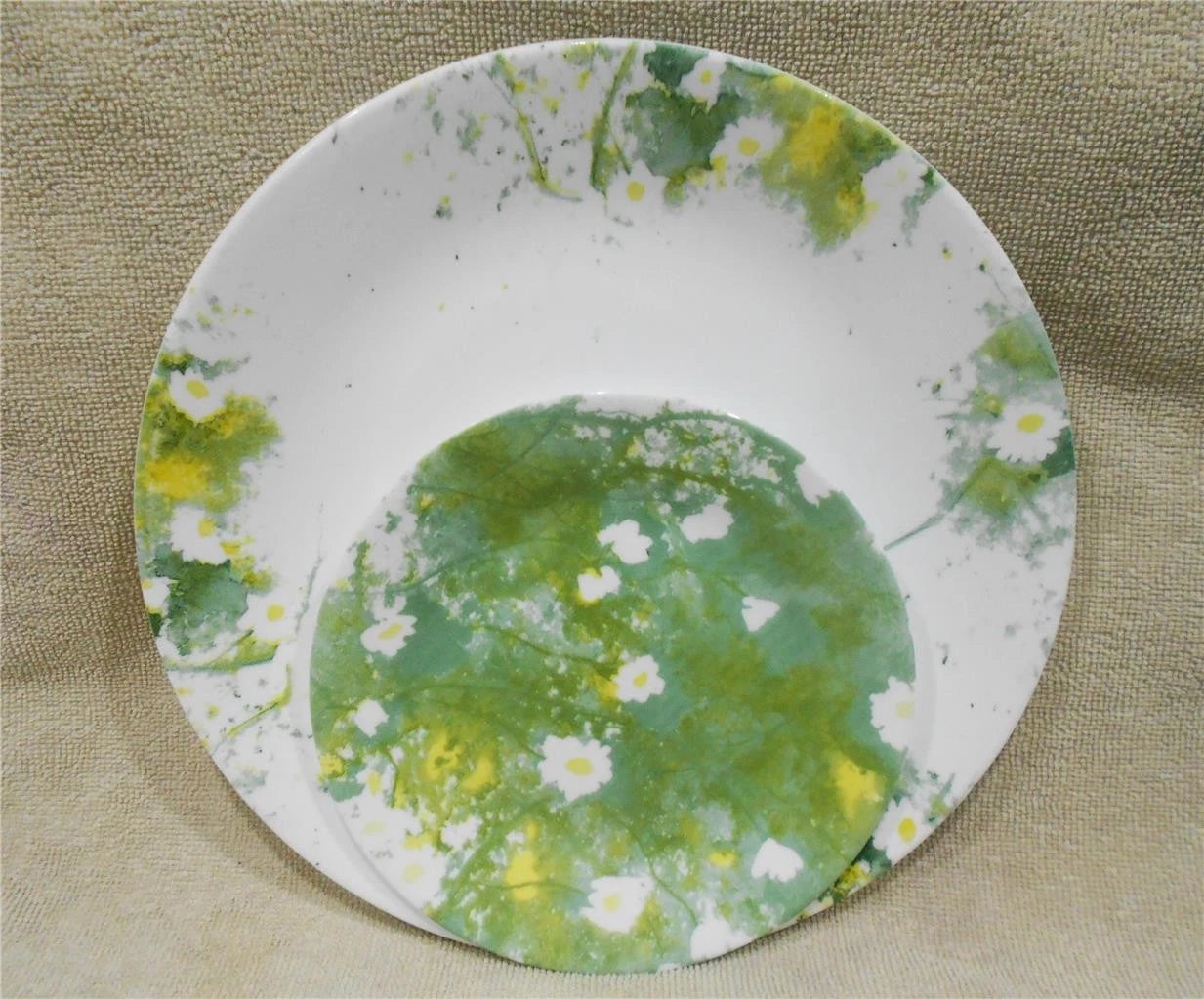 Happiness Beverly 16-Piece Dinnerware Set – Daisy Green Yellow