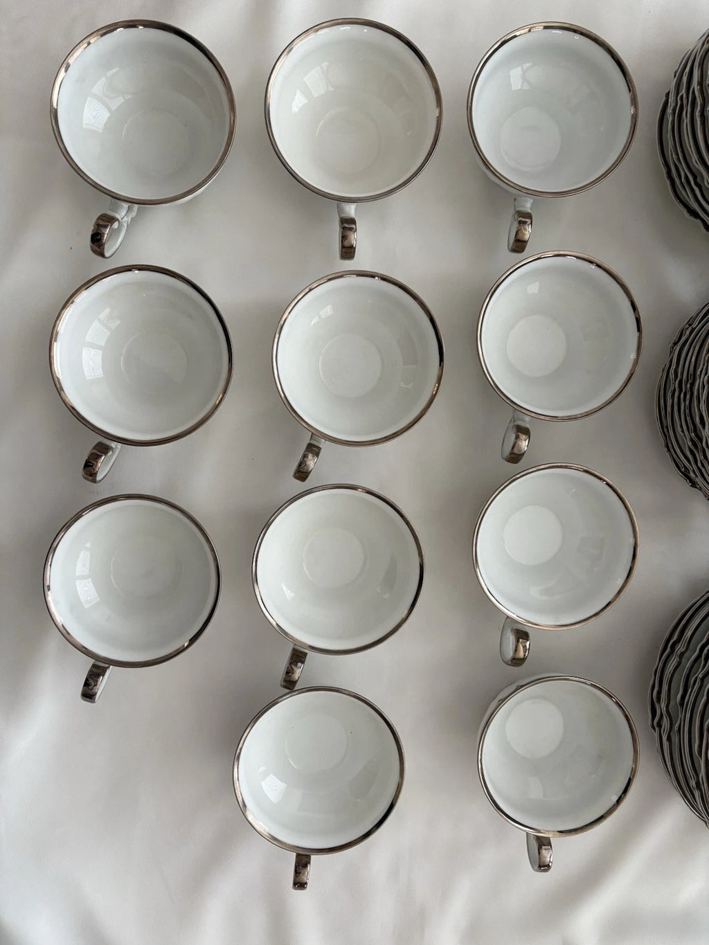 Happiness Wedding Band Porcelain Dinnerware 46-Piece – Platinum Trim