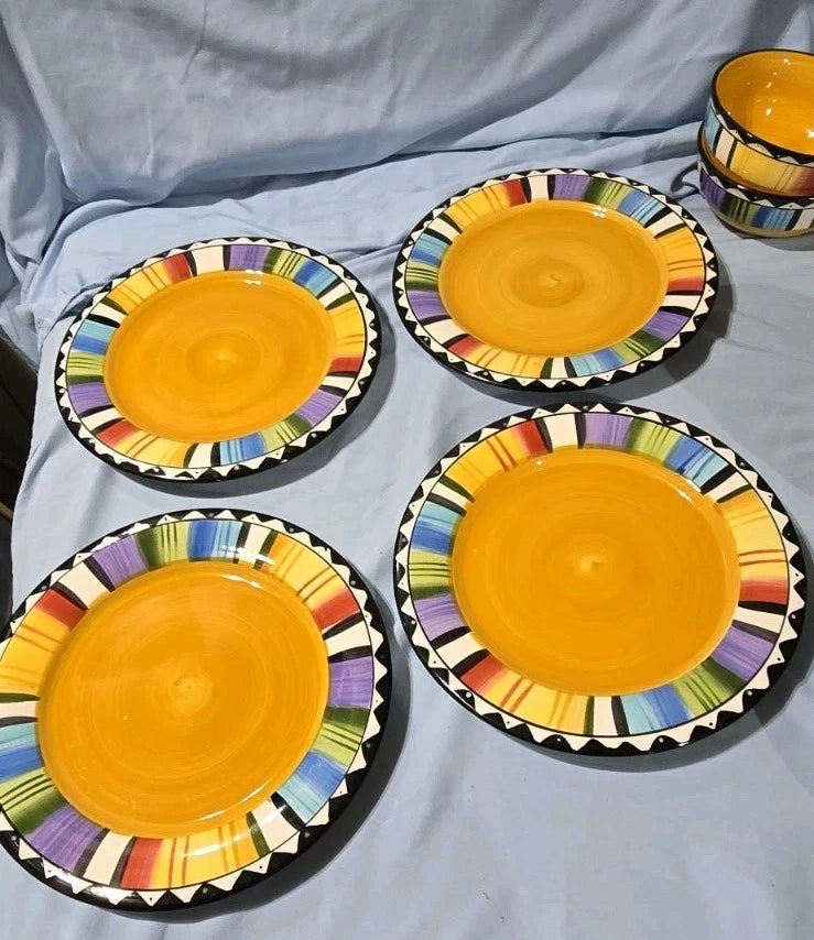 Happiness Fandango 12-Piece Dinnerware Set – 4 Dinner Plates, 4 Salad Plates, 4 Bowls