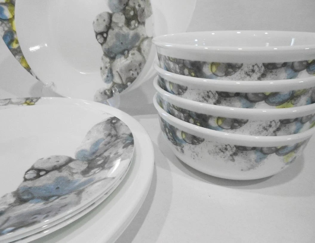 Happiness Lumos 12-Piece Dinnerware Set – Sparkling Droplet Bubbles Muted Colors