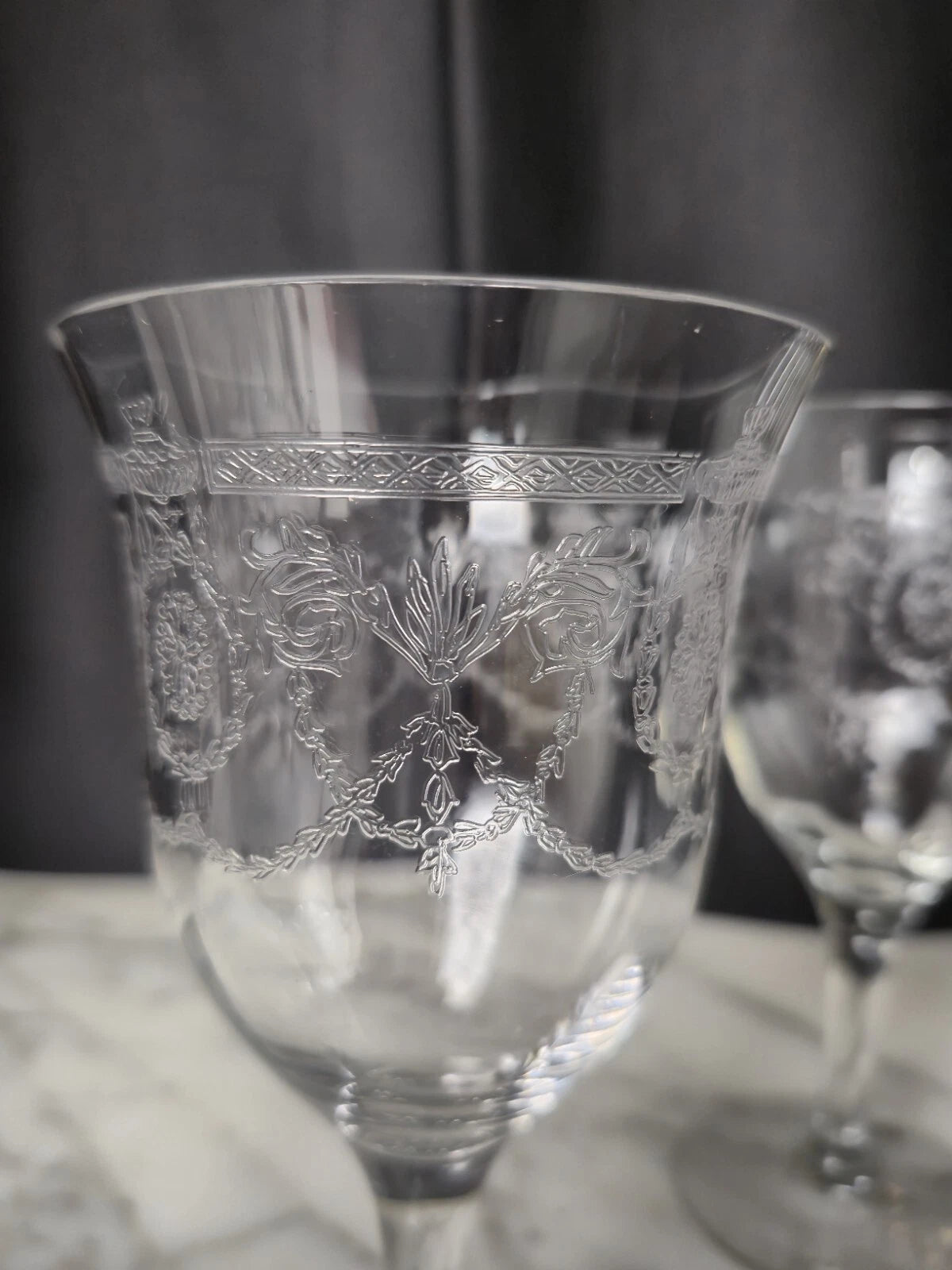 Happiness Vintage Etched Wine Glass Goblets – Set of 4, 9oz Antique Rare