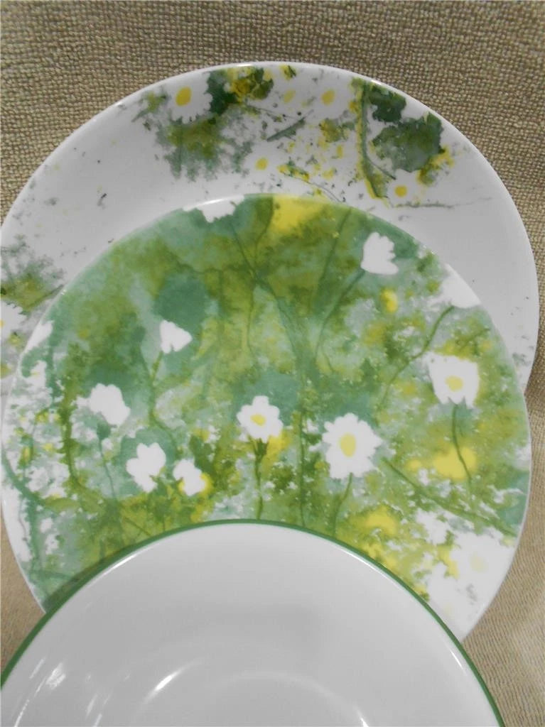Happiness Beverly 16-Piece Dinnerware Set – Daisy Green Yellow