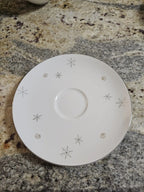 Happiness Snowflake 91-Piece Porcelain Dinnerware Set for 12 – Made in Japan