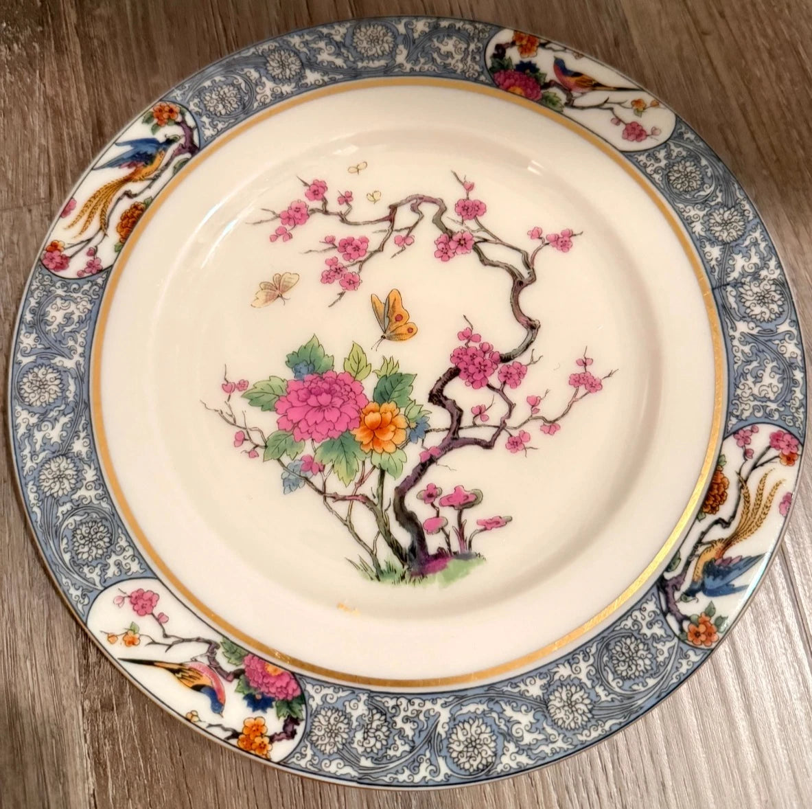 Happiness Ming Floral 19-Piece China Dinnerware Set – Dinner Salad Plates & Dessert Server