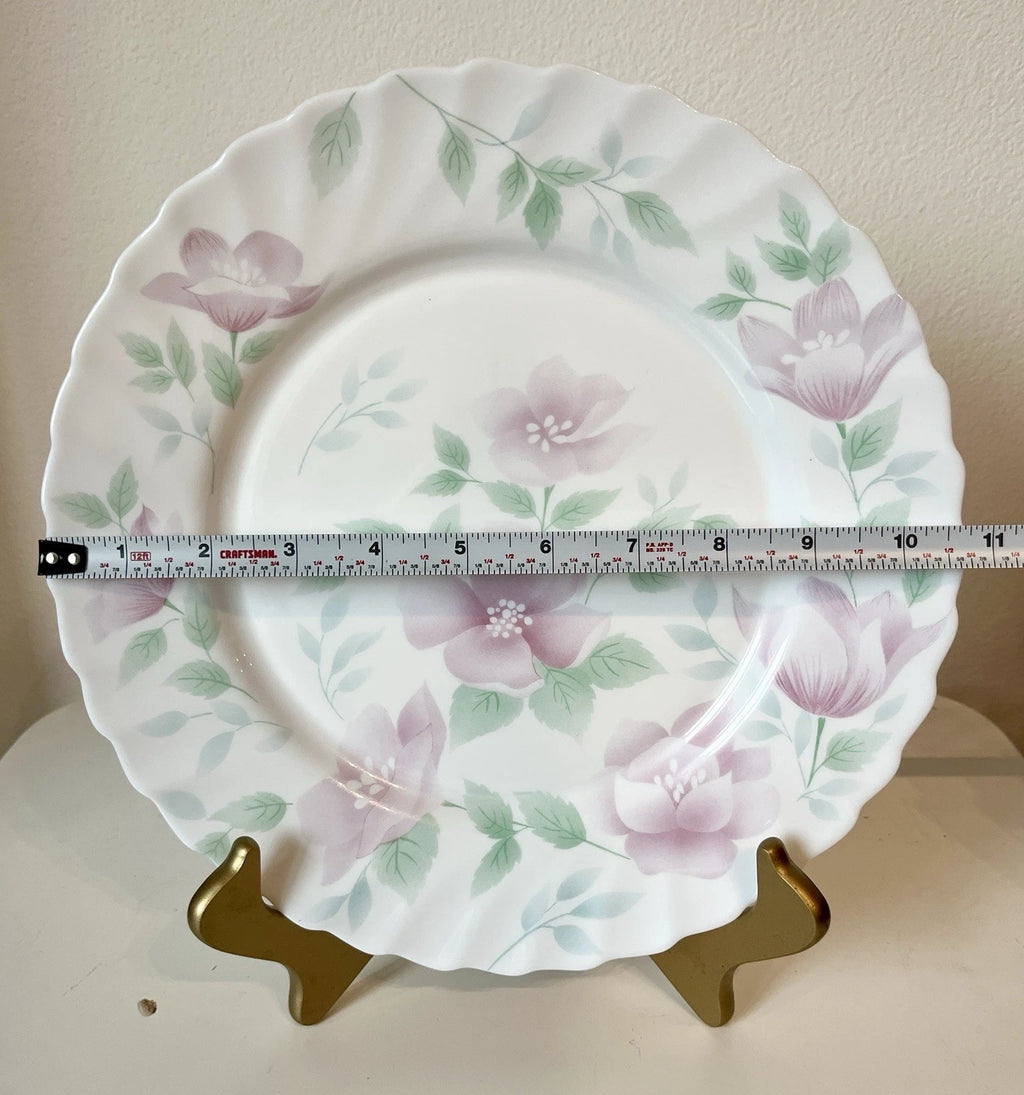 Happiness Florentine Pattern 18-Piece Dinnerware Set for 4