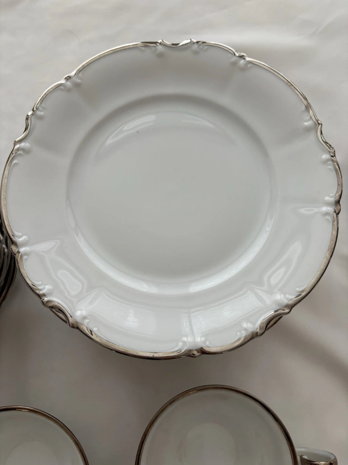 Happiness Wedding Band Porcelain Dinnerware 46-Piece – Platinum Trim