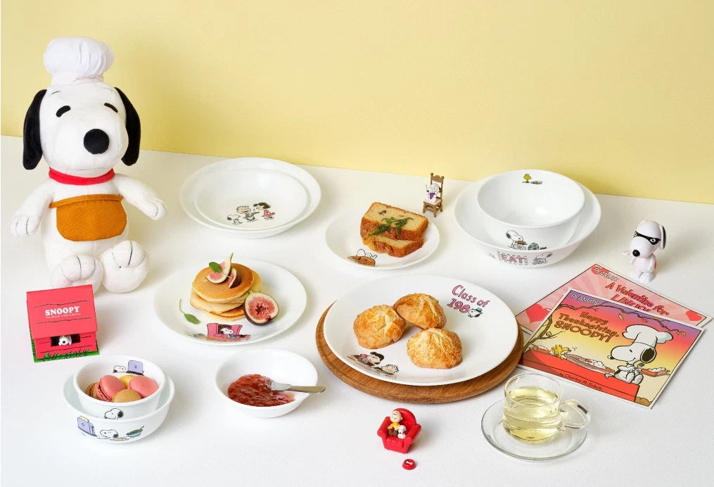 Happiness Snoopy 7-Piece Brunch Dinnerware Set – 2 Person