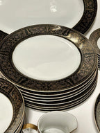 Happiness Wildflower 16-Piece Round Rim Dinnerware Set